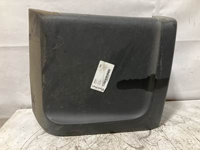 International LT Fender