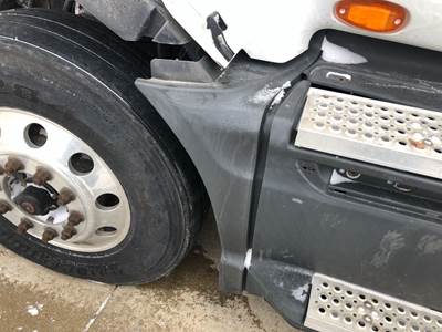 International ProStar Fender