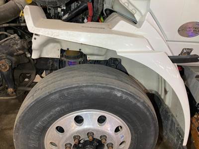 International TranStar 8600 Fender for a International Transtar (8600)