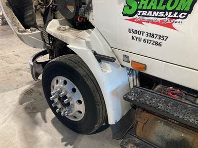 International TranStar 8600 Fender for a International Transtar (8600)