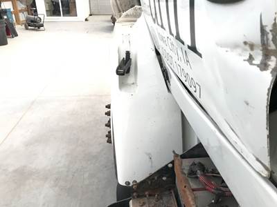 International TranStar 8600 Fender for a International Transtar (8600)