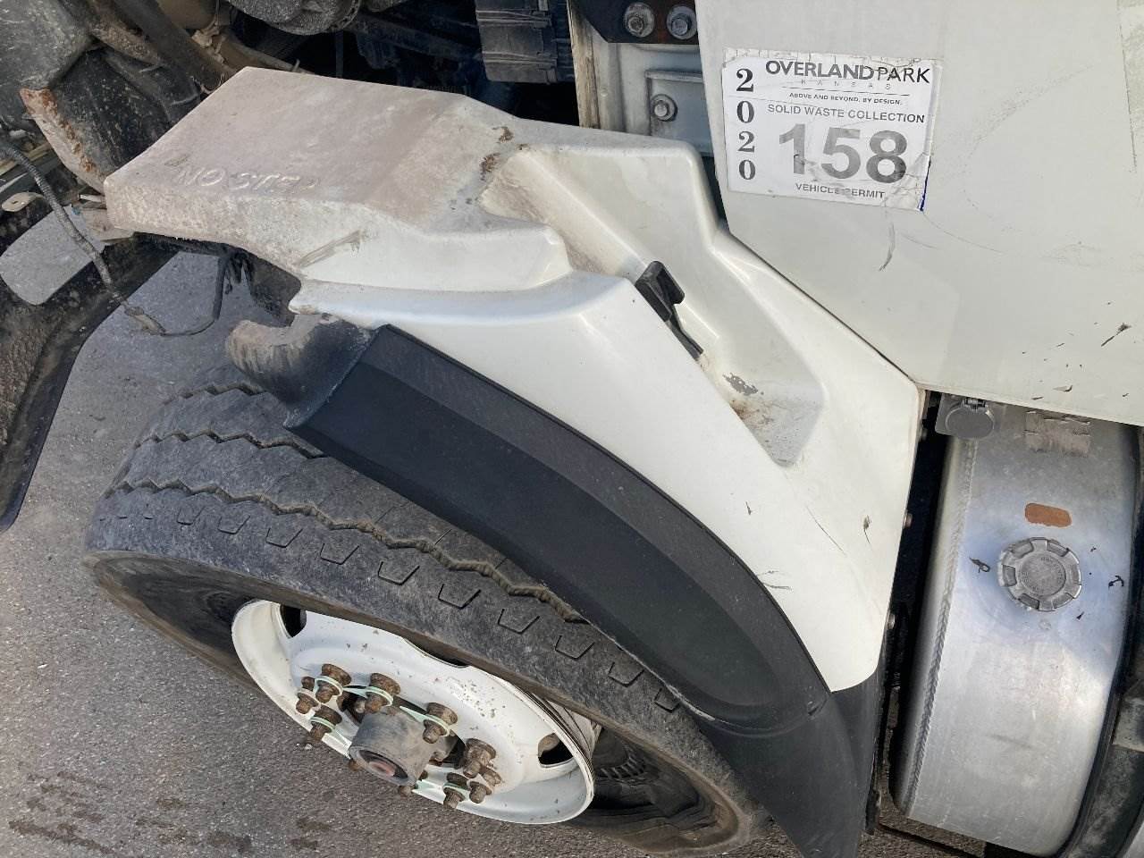 2011 International WorkStar Fender For Sale Des Moines, IA 25564830