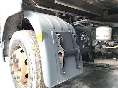 Kenworth K260 Fender