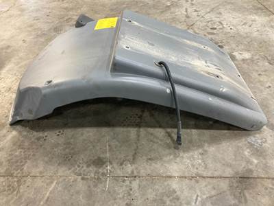 Kenworth K370 Fender