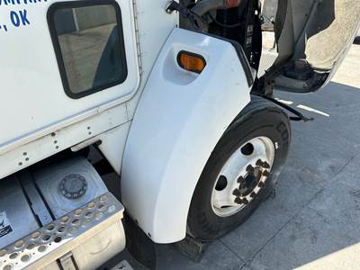 Kenworth T300 Fender