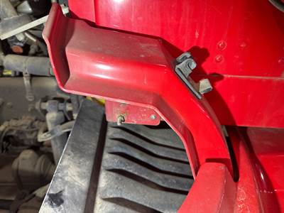 Kenworth T660 Fender