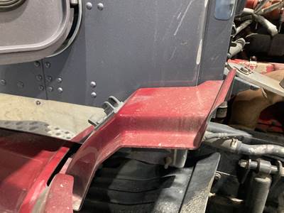 Kenworth T660 Fender