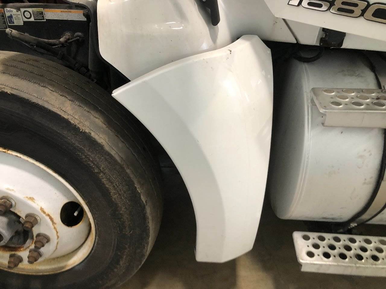 2013 Kenworth T680 Fender For Sale Winimac, IN 25442263
