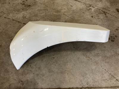 Kenworth T680 Fender
