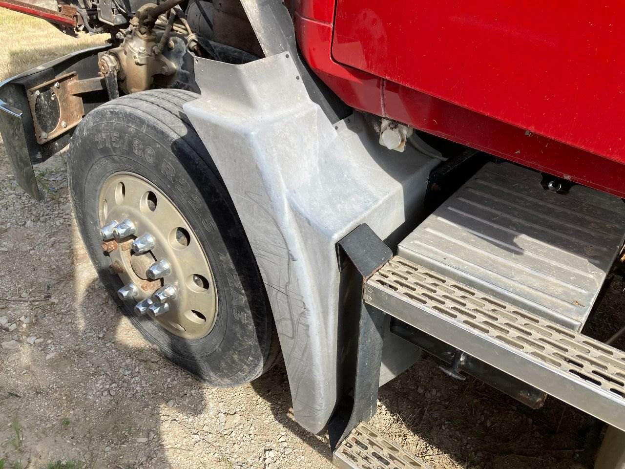 2002 Mack CH Fender For Sale Des Moines, IA 25446203
