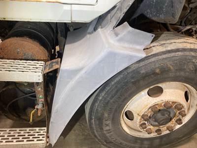 Mack CXN Fender