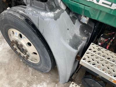 Mack CXU Fender