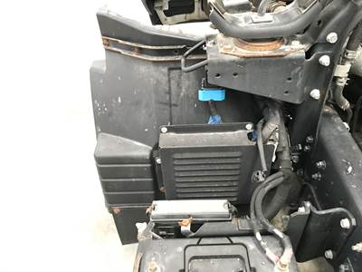 Mitsubishi FE Fender