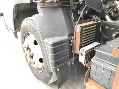 Mitsubishi FE Fender