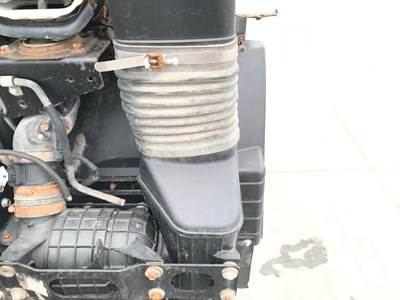 Mitsubishi Fuso Fender