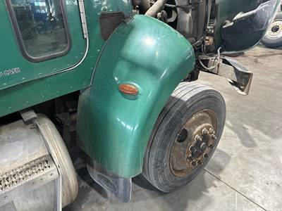 Peterbilt 335 Fender