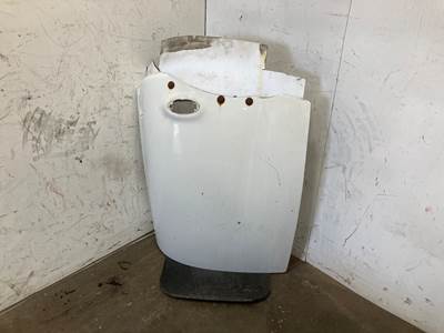 Peterbilt 386 Fender