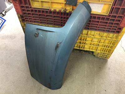 Peterbilt 579 Fender