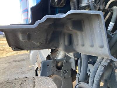 Peterbilt 579 Fender