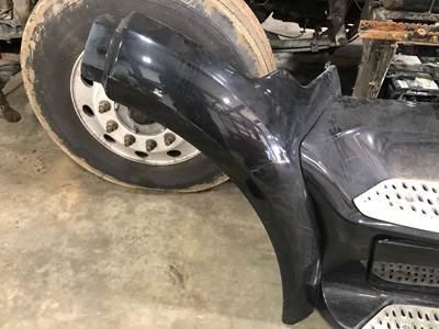 Peterbilt 579 Fender