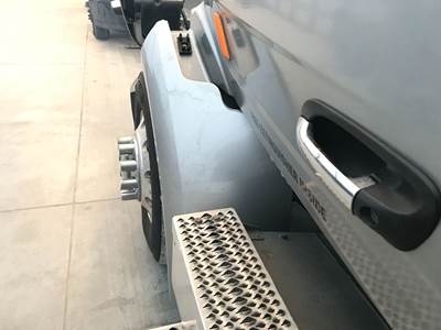 Peterbilt 579 Fender