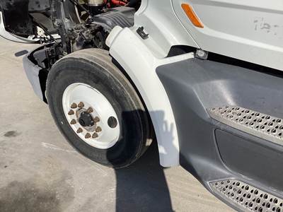 Peterbilt 579 Fender