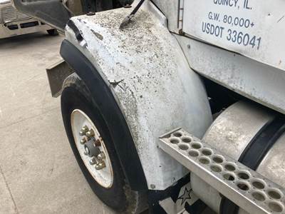 Western Star 4800 Fender
