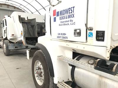 Western Star 5800 Fender