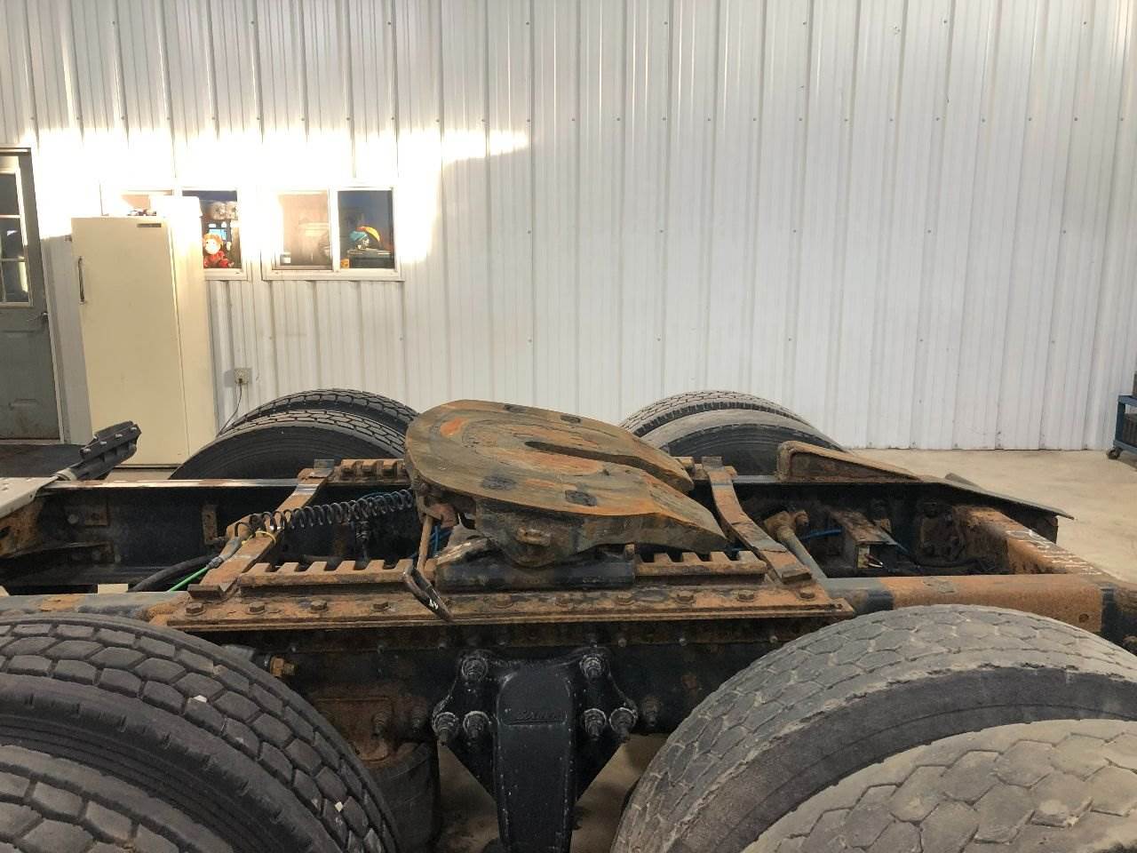 2015 Holland ANY Fifth Wheel for a Freightliner Cascadia For Sale