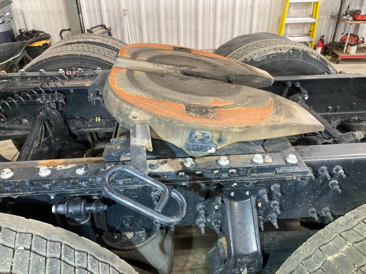 2023 Jost JSK37USL Fifth Wheel for a Mack An (AnTHEM) For Sale Sioux