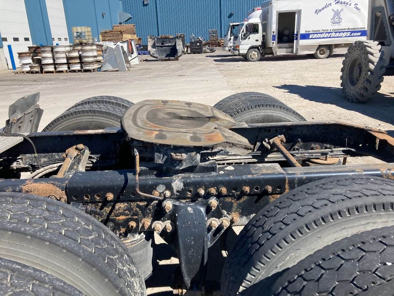 2007 Simplex SE Fifth Wheel for a Freightliner Columbia 120 For Sale