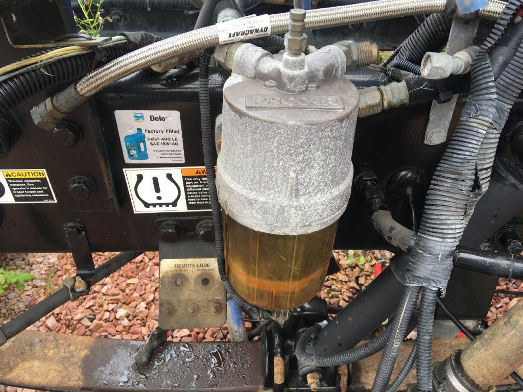 2012 Filter / Water Separator for a PETERBILT 587 For Sale Sioux