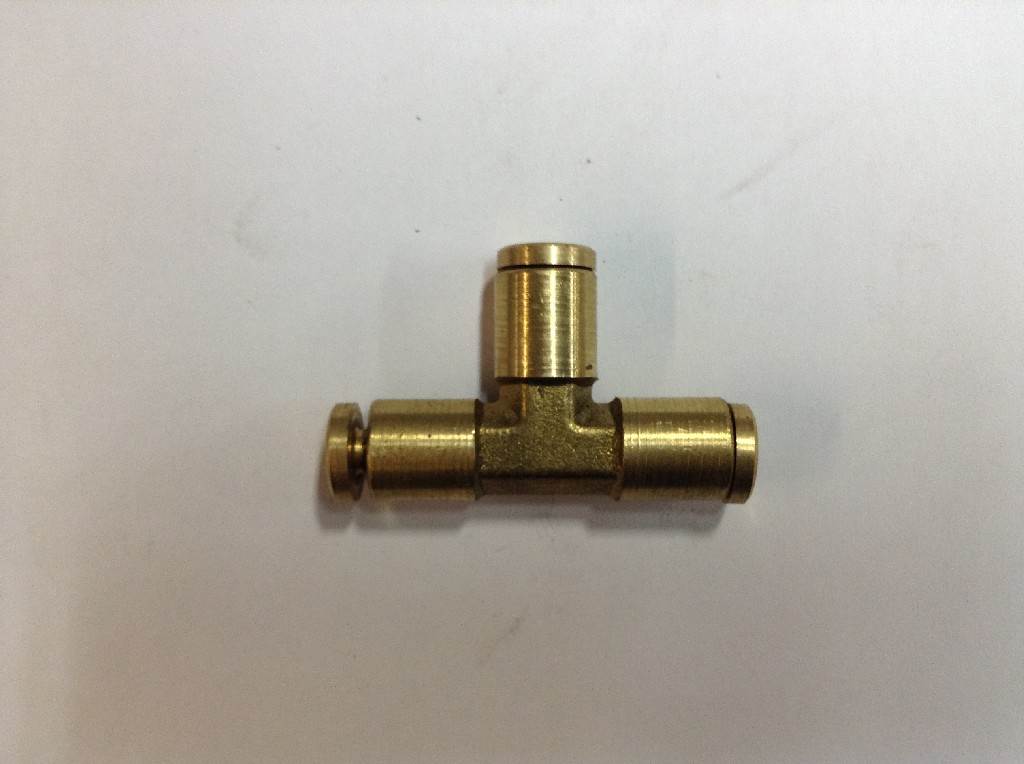 GMS (NUTS & BOLTS) B23509 Fitting For Sale Des Moines, IA B23509