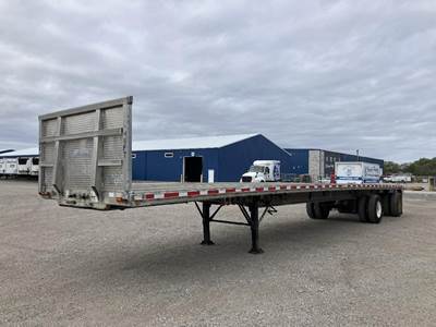 East 48x102 Flatbed Trailer - Air Ride, Spread Axle