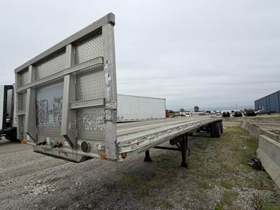 East 48x102 Aluminum Flatbed Trailer - Air Ride, Spread Axle