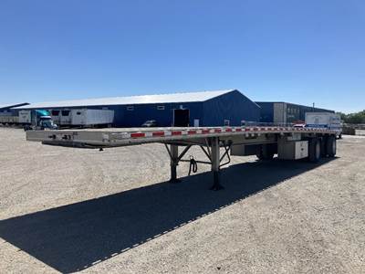 East 48x102 Aluminum Flatbed Trailer - Air Ride, Spread Axle