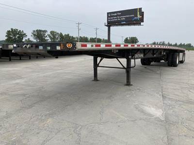 Fontaine 48x102 Flatbed Trailer - Air Ride, Spread Axle