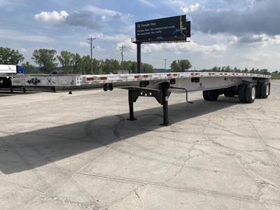 Manac 48x102 Aluminum Flatbed Trailer - Air Ride, Spread Axle
