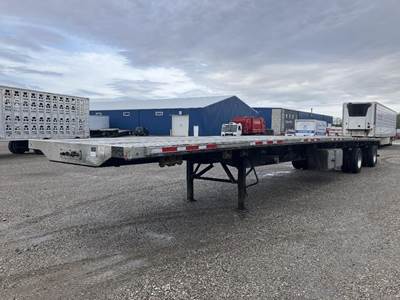 Transcraft 53x102 Combination Flatbed Trailer - Air Ride, Sliding Spread Axle