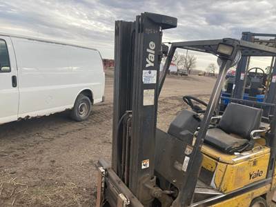Yale GLC040AFNUAE082 Forklift Mast