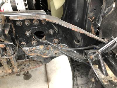 Freightliner Cascadia Frame Horn