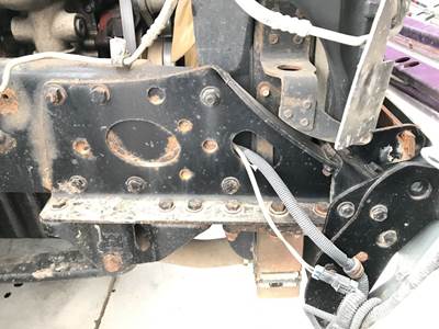 Freightliner Columbia 120 Frame Horn