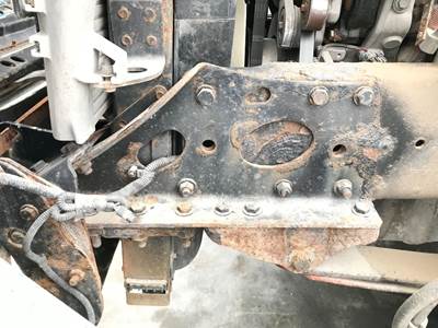 Freightliner Columbia 120 Frame Horn