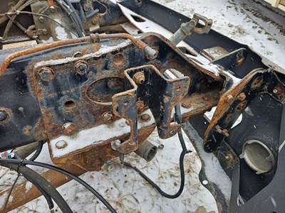 Freightliner Columbia 120 Frame Horn