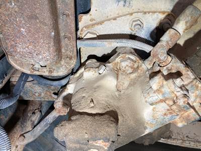 Freightliner FLD120 Frame Horn