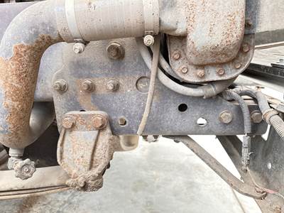 Freightliner FLD120 Frame Horn