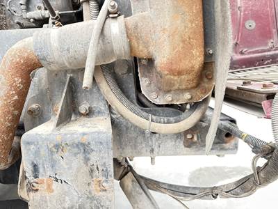 Freightliner FLD120 Frame Horn