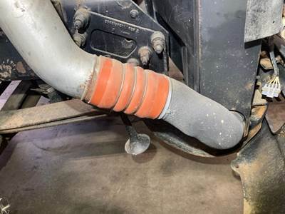 International 8600 Frame Horn