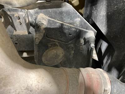 International 8600 Frame Horn