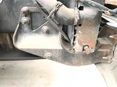 International 9200 Frame Horn